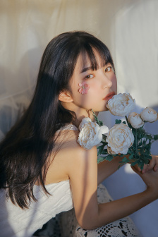 夜场女电影